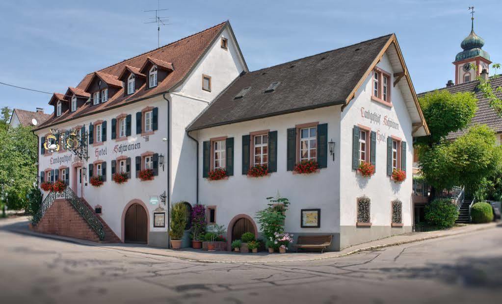 Flair Hotel Schwanen Bad Bellingen Exterior foto